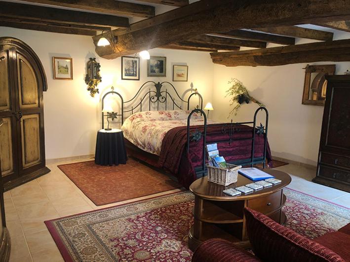 La Ferme Studio Apartments Conde-sur-Noireau Экстерьер фото